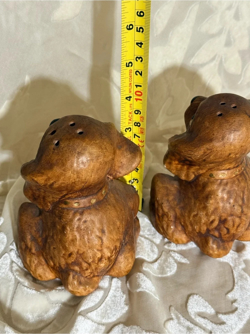 Kitschy Vintage mid-century ceramic cocker spaniel salt and pepper shaker set